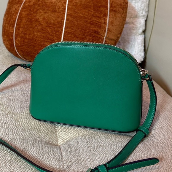 green kate spade crossbody bag 💚 - Picture 2 of 6